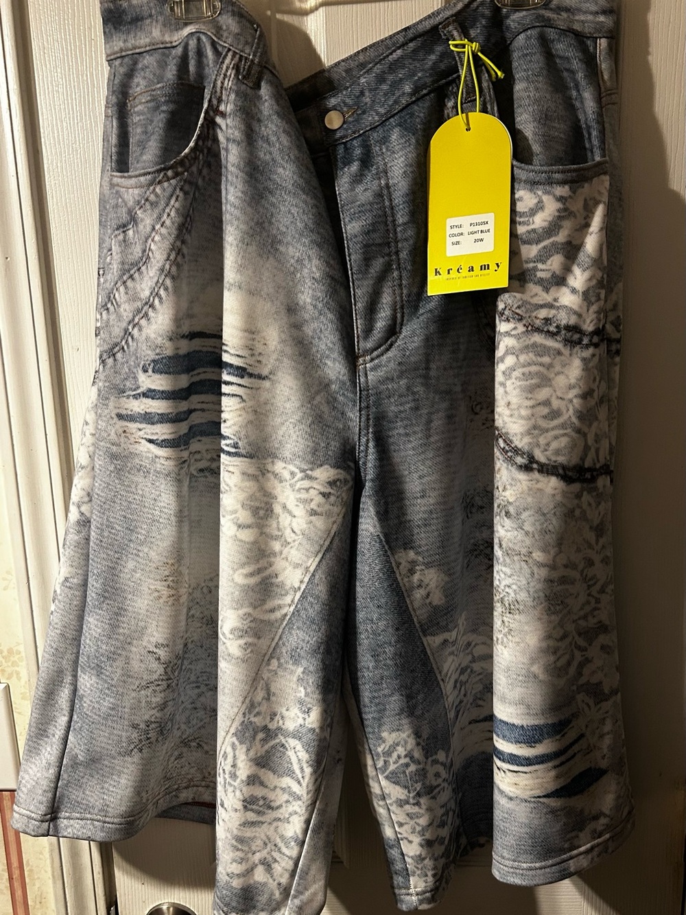 Kre’amy Patterned Denim Grey Blue Capris/Culottes